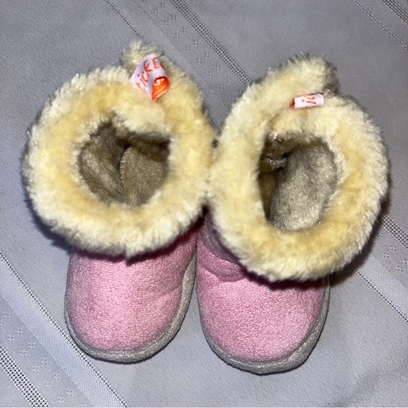 Tickle Toes Baby Girls Pink Warm Winter Boots Faux Fur Lined Booties Size 3 - Picture 8 of 15